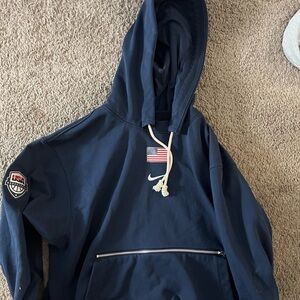 Men’s USA Nike sweatshirt size large